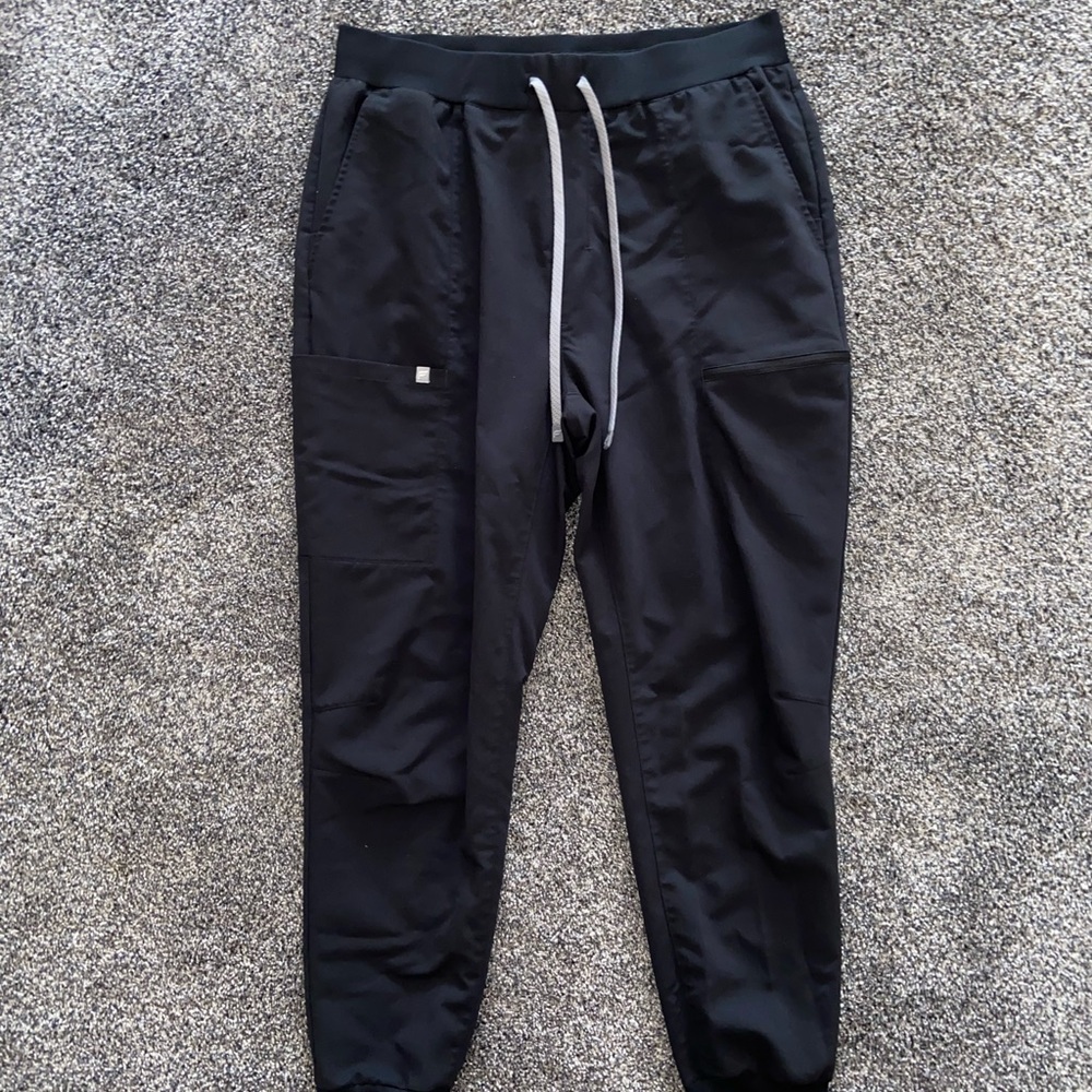 Fabletics High-Rise On-call Jogger Scrubs